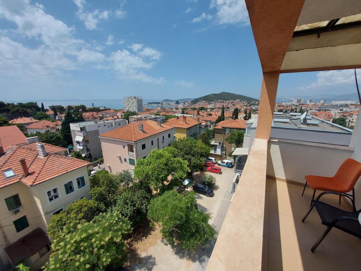 Big Nick'S Penthouse Apartment Сплит Екстериор снимка